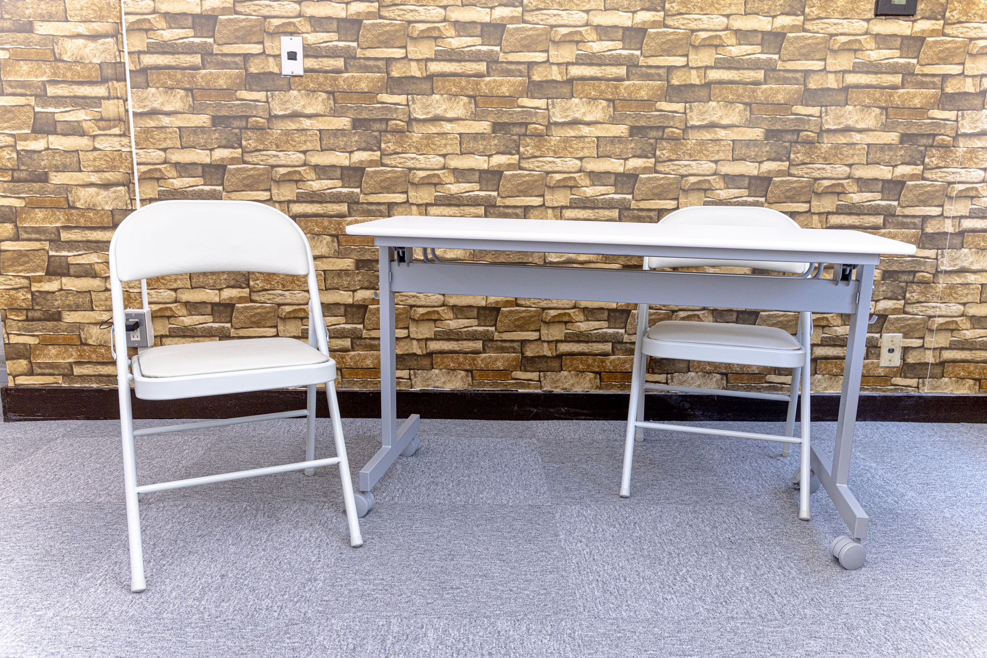 【新宿駅5分】最大44名収容ワンフロア貸切可能、セミナー・交流会に最適なレンタルスペースの画像25