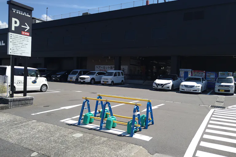 【メガセンタートライアル新宮店】【トライアル★キャンペーン実施中!】キッチンカーの出店が可能な「①キッチンカースペース」※道路側、電源なしの画像2