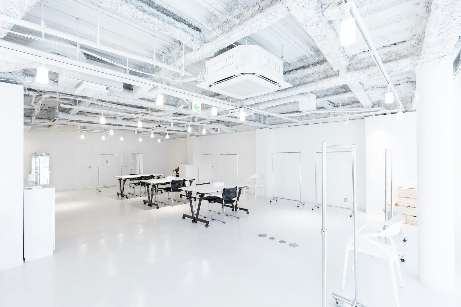 【北参道駅3分】展示会・ポップアップイベントに最適なギャラリースペース/バックヤード・フィッティングスペースも完備