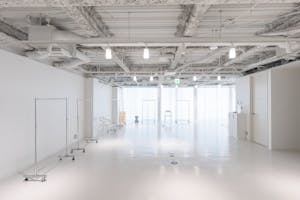 【北参道駅徒歩3分】展示会・ポップアップイベントに最適なギャラリースペース/バックヤード・フィッティングスペースも完備