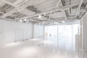 【北参道駅徒歩3分】展示会・ポップアップイベントに最適なギャラリースペース/バックヤード・フィッティングスペースも完備