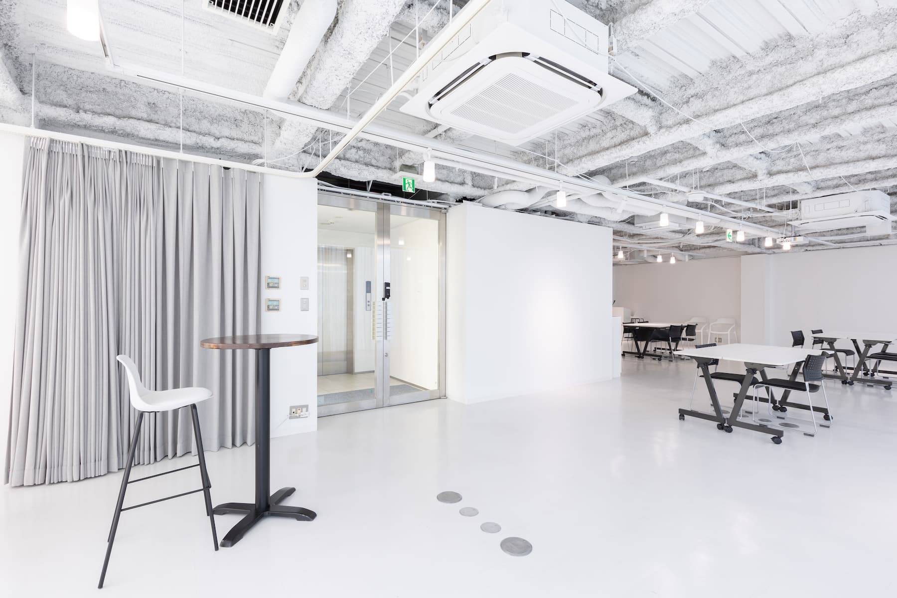 【北参道駅徒歩3分】展示会・ポップアップイベントに最適なギャラリースペース/バックヤード・フィッティングスペースも完備の画像23