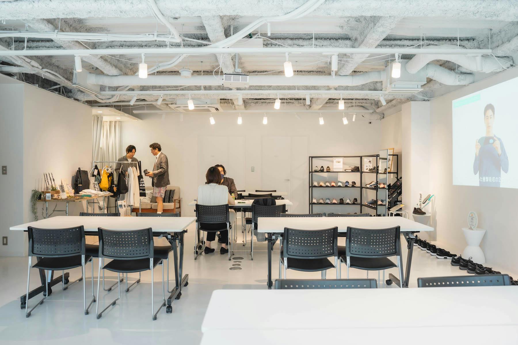 【北参道駅3分】展示会・ポップアップイベントに最適なギャラリースペース/バックヤード・フィッティングスペースも完備