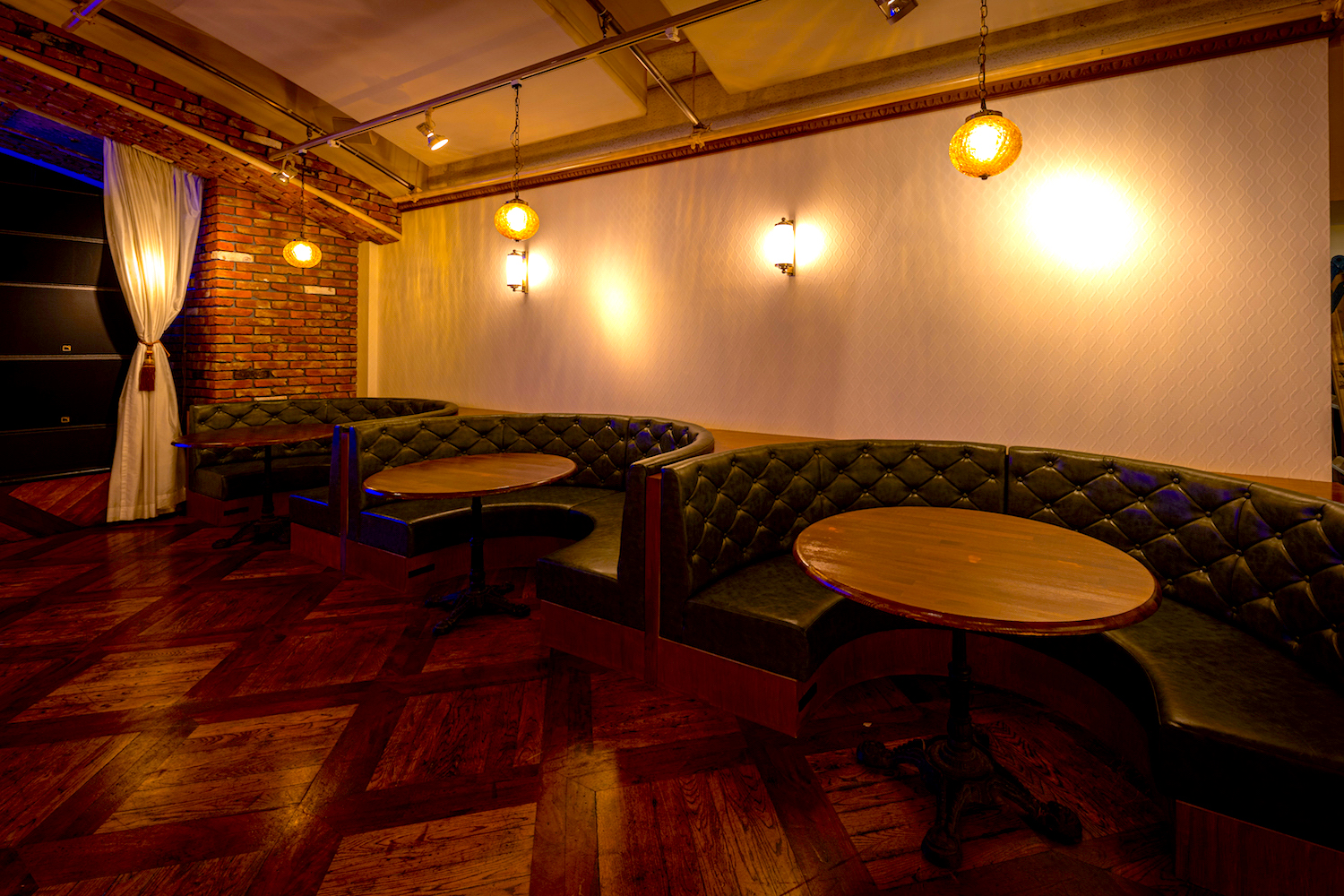 【表参道駅1分】展示会や撮影に適した最大300名収容可能・300インチの巨大スクリーンを保有したイベントスペースの画像7