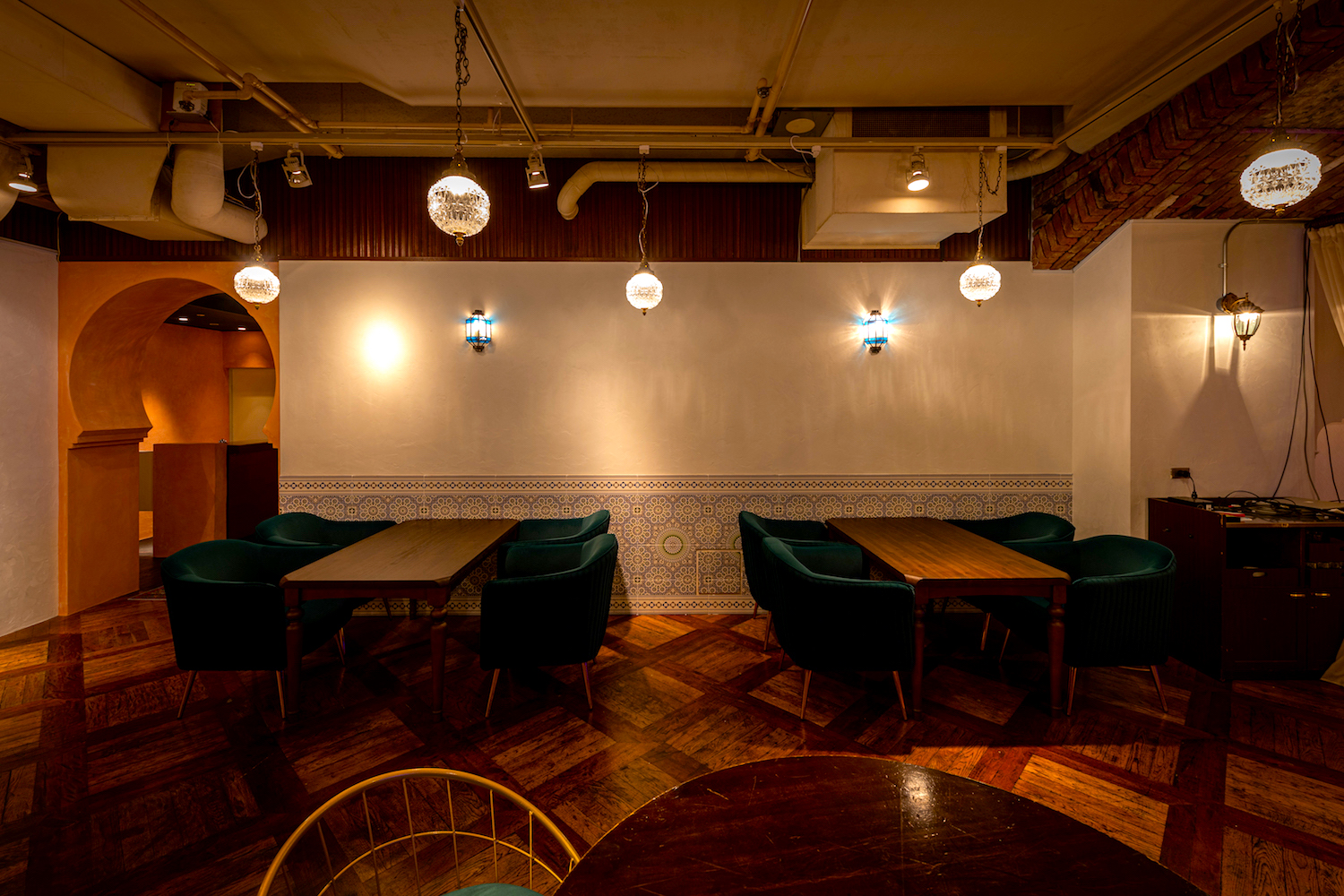 【表参道駅1分】展示会や撮影に適した最大300名収容可能・300インチの巨大スクリーンを保有したイベントスペースの画像6