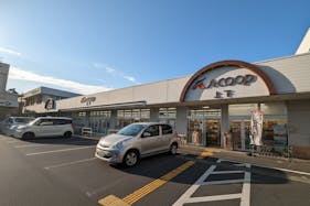 【Aコープ上下店】食物販や販促イベントに最適な屋外軒下スペース
