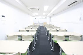 【品川駅3分 1階路面店】展示会やワークショップに適したプロジェクター・演台・WiFi全て無料のイベントスペース