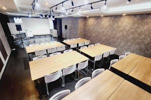 【なんば駅4分】クローズドイベントに最適な楽器の演奏ができる音響照明ありイベントスペース