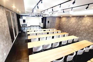 【なんば駅4分】クローズドイベントに最適な楽器の演奏ができる音響照明ありイベントスペース