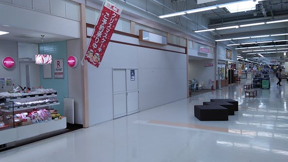 【イオンスーパーセンター加美店】プロモーションや物販に最適な休憩所隣接のイベントスペース