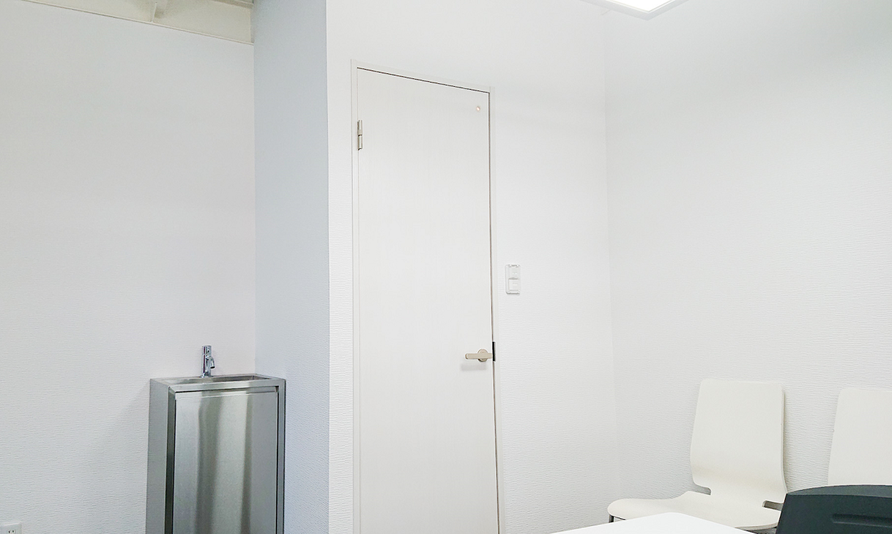 【天六駅徒歩3分】Wi-Fi・ホワイトボード・モニター・譜面台など全て無料！最大着席人数6名！ビジネスや音楽練習での利用可！