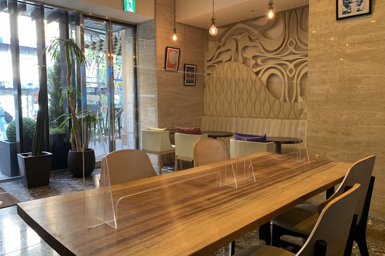 【赤坂見附駅2分】新商品のサンプリングPR、サウナに関する展示や健康グッズのポップアップストア会場に適した赤坂駅付近の道路に面したサウナ併設ビジネスホテル1Fのテラスと店内イベントスペースの画像5