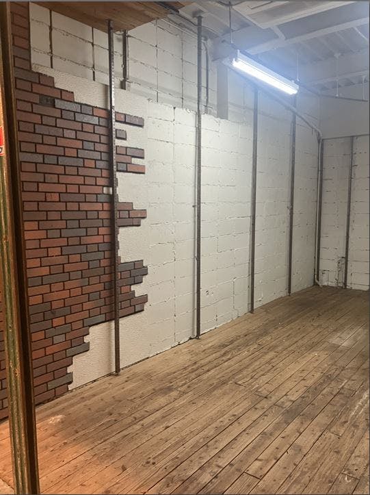 【三宮高架商店街 ピアザkobe 山側NO.62】ポップアップストアや販売促進イベントに最適な高架下商店街内のイベントスペースの画像