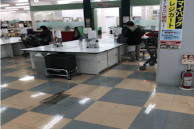 【メガセンタートライアル八千代店】食物販やPR活動に最適な店内1Fレジアウト サービスカウンター側(※買取催事不可)