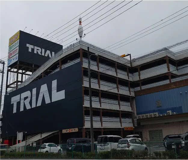 【メガセンタートライアル八千代店】食物販やPR活動に最適な店内1Fレジアウト サービスカウンター側(※買取催事不可)