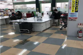 【メガセンタートライアル八千代店】食物販やPR活動に最適な店内1Fレジアウト サービスカウンター側(※買取催事不可)