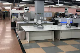 【メガセンタートライアル八千代店】食物販やPR活動に最適な店内1Fレジアウト サービスカウンター側(※買取催事不可)