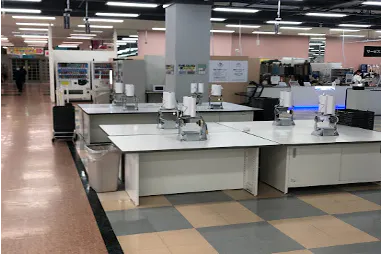 【メガセンタートライアル八千代店】食物販やPR活動に最適な店内1Fレジアウト サービスカウンター側(※買取催事不可)