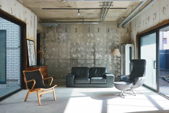 【金町駅4分】中庭がある延床300㎡のヴィンテージマンションのギャラリー&スタジオ|展示会やギャラリーに最適