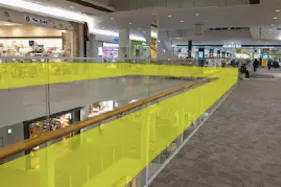 【イオンモール神戸北】モール内広告 吹き抜けガラス