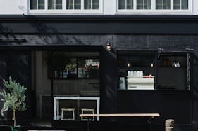 【広尾駅5分/恵比寿駅15分】 海外のような一軒家貸出し / ジュエリーやコスメ系に人気