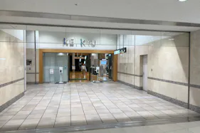 【京急百貨店】京急百貨店3階入口エレベーター横(EV側)