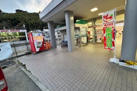 【Aコープなかやま店】食物販や販促イベントに最適な入口付近の屋外スペース