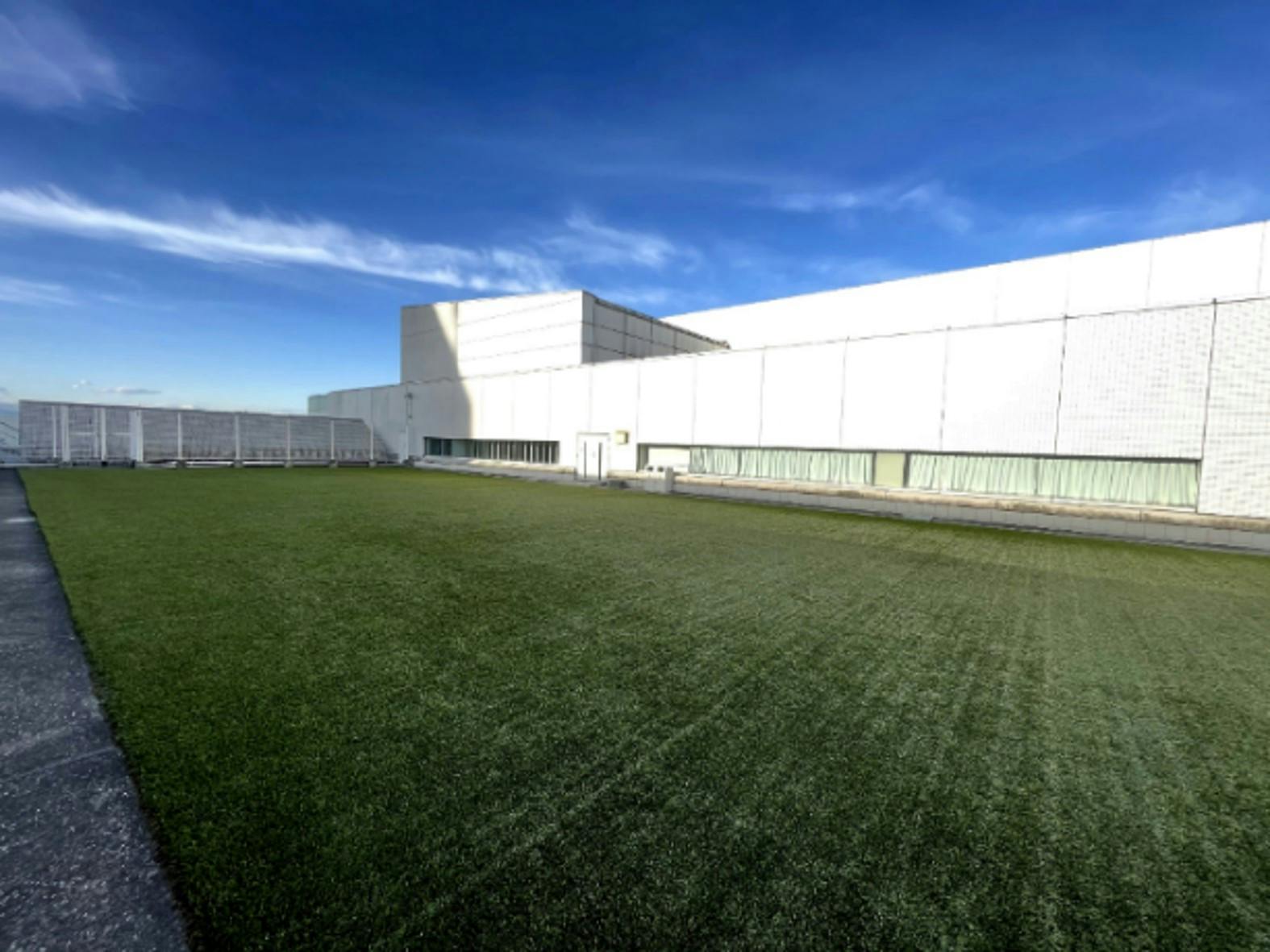 【相模大野ステーションスクエア】相模大野ステーションスクエア屋上ステスクテラスの画像