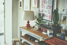 【三軒茶屋駅5分】撮影に最適な生活感を活かした人の気配とフォトジェニックを兼ね備えたレンタルスタジオ