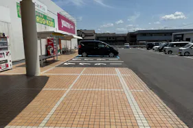 【ゆめマート 頓野】屋外軒先 キッチンカーや販促プロモーションにおすすめな催事イベントスペース