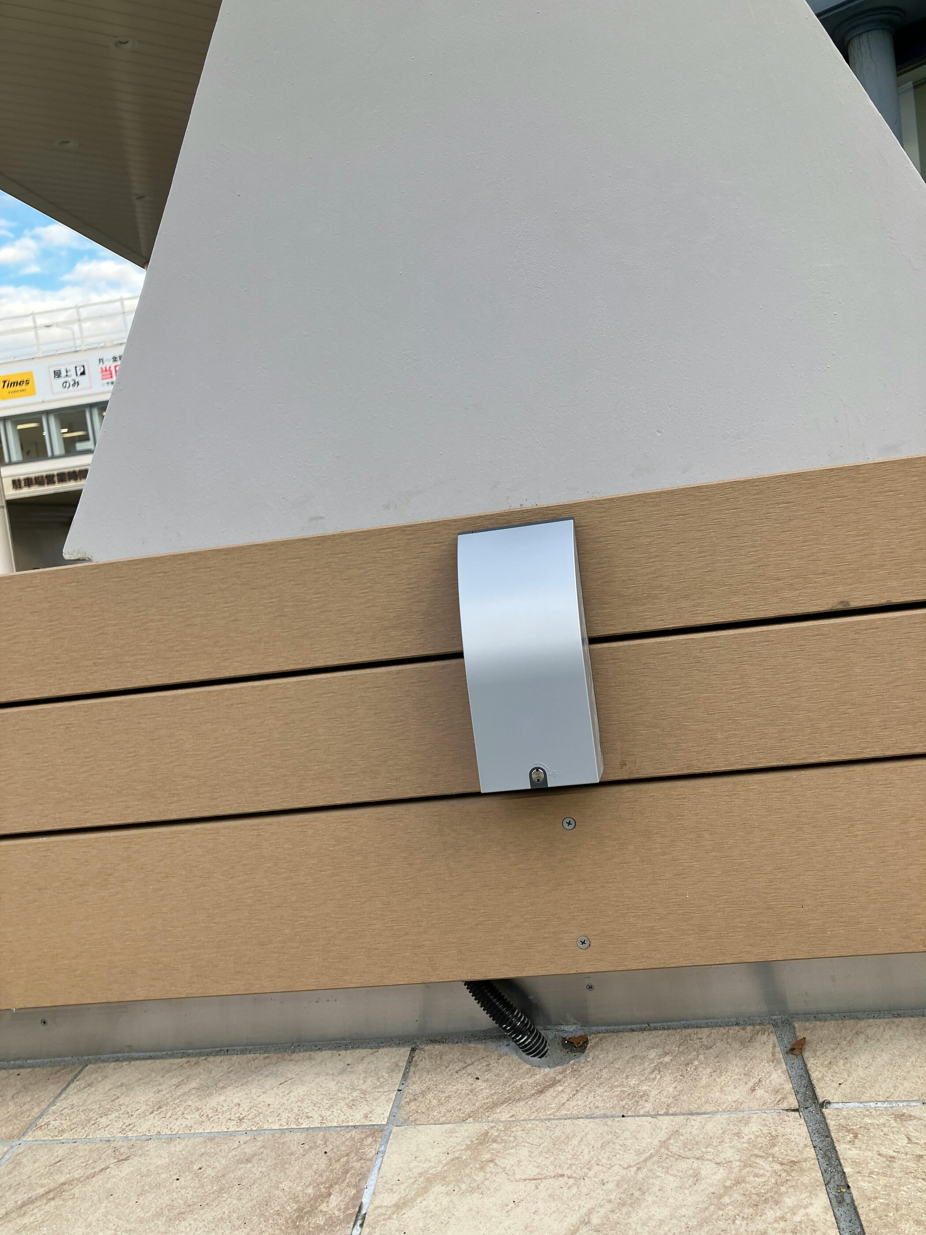 【松竹大船ショッピングセンターC区画】キッチンカー出店やプロモーションに最適！B棟1階ブックオフ正面入口ファニチャー前の屋外イベントスペース