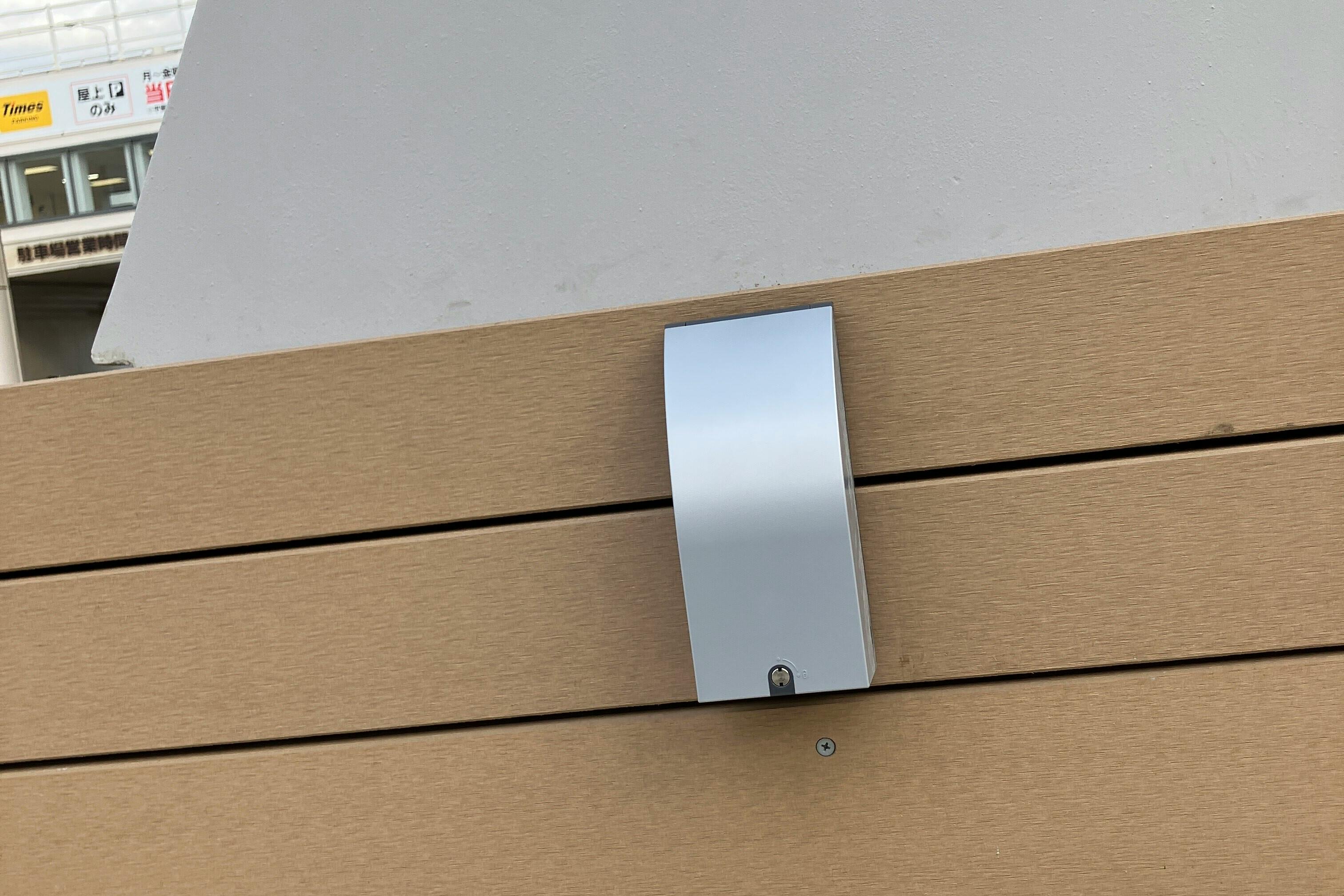 【松竹大船ショッピングセンターC区画】キッチンカー出店やプロモーションに最適!B棟1階ブックオフ正面入口ファニチャー前の屋外イベントスペース