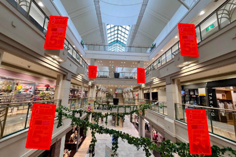 【イオンモール秋田】モール内広告 通路フラッグバナーの画像1