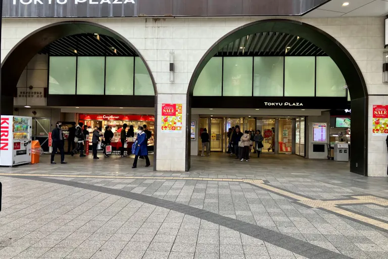 【東急プラザ蒲田】① 『蒲田駅西口駅前広場』前イベントスペース 物販やPRプロモーションに最適な通行量の多いイベントスペースの画像3