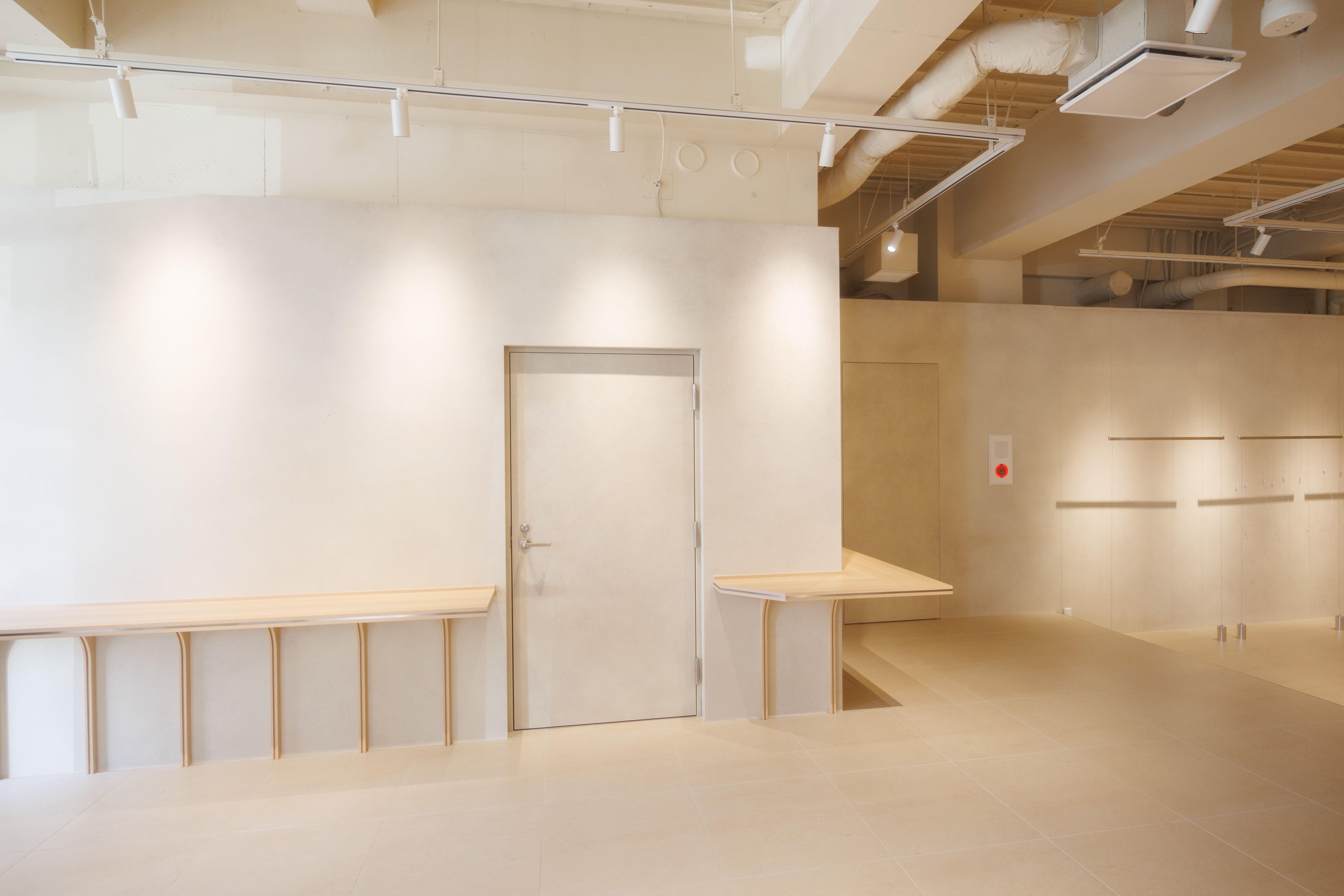 【表参道駅7分】カフェ併設230㎡ワンフロアー路面スペース、ポップアップ、コスメ、ギャラリー、パーティー、展示会に最適の画像6