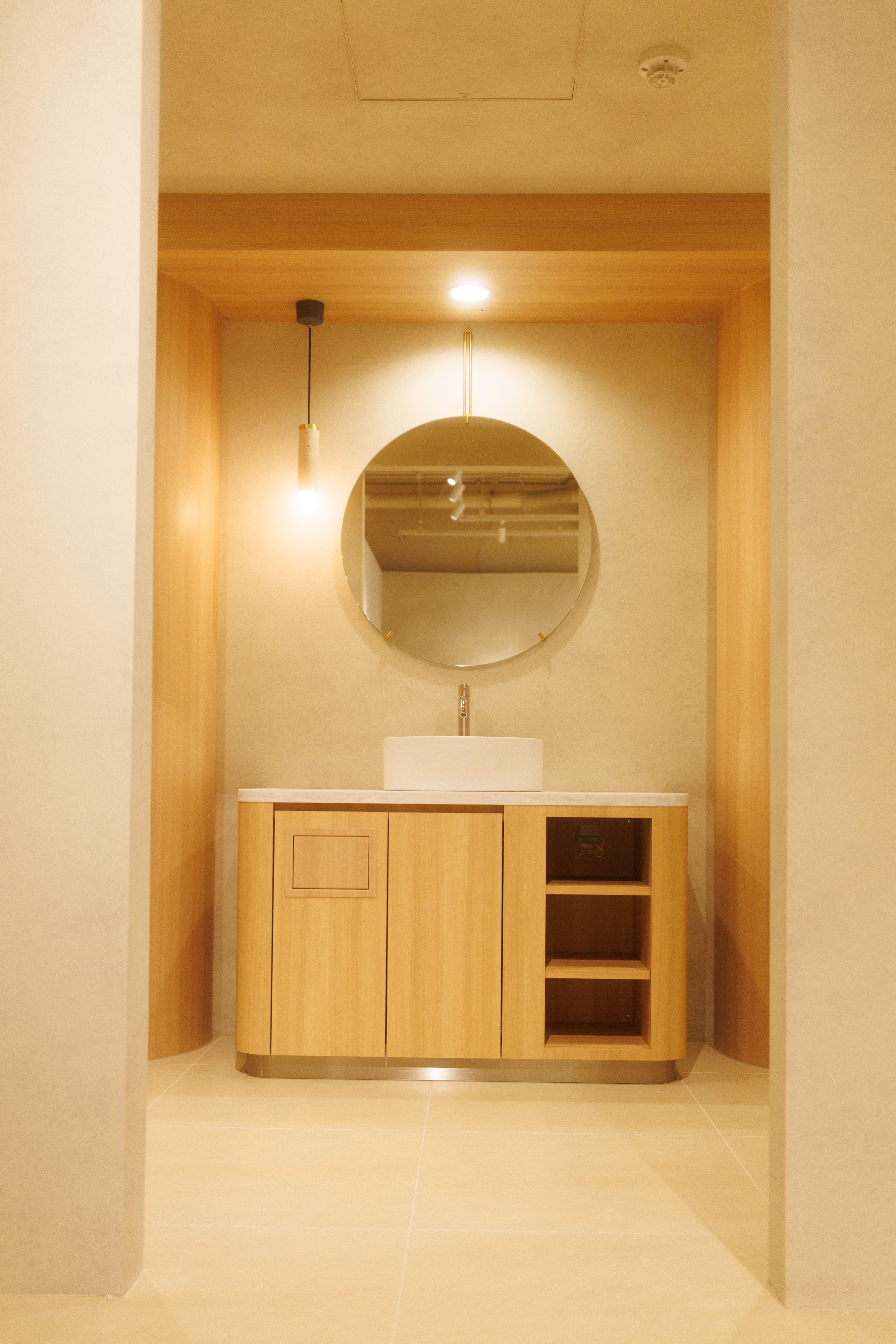 【表参道駅7分】カフェ併設230㎡ワンフロアー路面スペース、ポップアップ、コスメ、ギャラリー、パーティー、展示会に最適の画像8