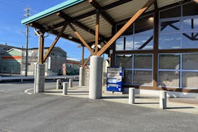 【ダイナム徳山店】キッチンカーやプロモーション等に最適なアミューズメント施設のイベントスペース