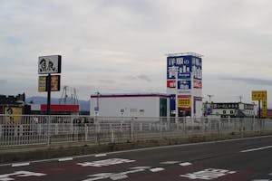 【フレスポ大仙】車両展示などのPRに利用可能な駐車場スペース(最大70台分)