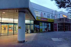 【イオン藤沢店/閉店までの限定募集】キッチンカーに最適な1階北口側屋外スペース