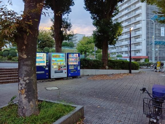 【イオン藤沢店／閉店までの限定募集】キッチンカーに最適な1階北口側屋外スペース