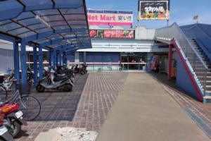 【フードネットマート高槻店】テストマーケティングや販促プロモーションに適した地域密着型のスーパーの店内催事用スペース