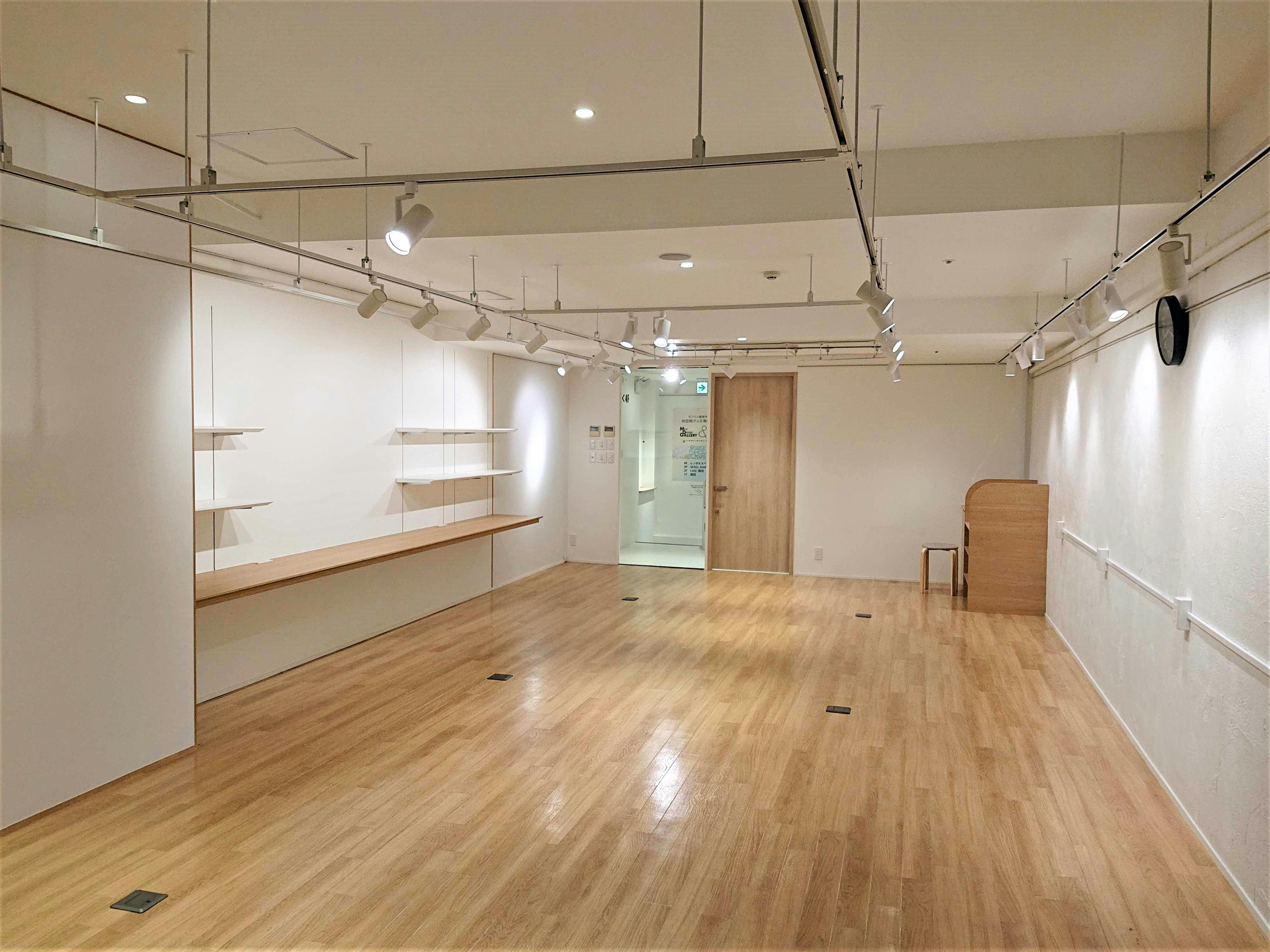 【天神駅すぐ】招待制の展示販売会やワークショップに最適な天神に位置するアクセス環境良好なイベントスペース