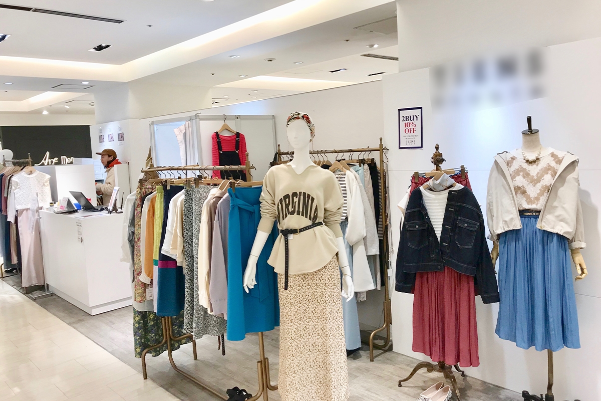 白トーンの使いやすいスペースです。