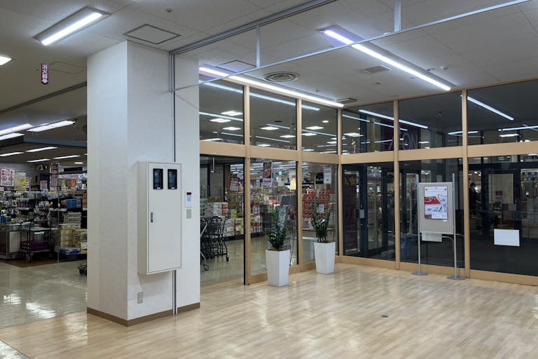 【イオン長岡店】各種プロモーションや物販、食物販のポップアップストアに最適な1F北側イベントスペースの画像2