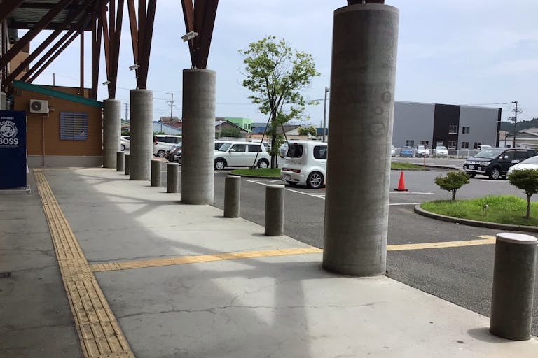 【ダイナムいわき平店】キッチンカーやプロモーションに最適なアミューズメント施設のイベントスペース(店舗出入口前)の画像6