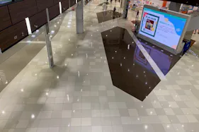 【イオンモール木更津】1F サウスアトリウム