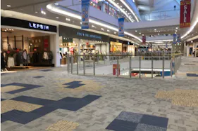 【イオンモール羽生】レプシィム前ブリッジ