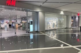 【イオンモール松本】晴庭1F いろどりコート