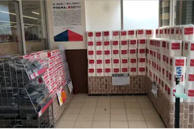 【西友 滝呂店】風除室 プロモーション用途や物販、食物販のポップアップストアに最適なスーパー店内催事イベントスペース