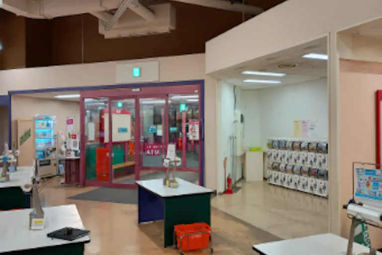 【ザ・ビッグ浪岡店】クリーニング跡地 販促プロモーションに最適なスーパー店内催事イベントスペースの画像3